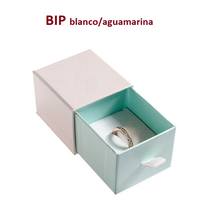 BIP ring-earring box 55x50x42 mm.